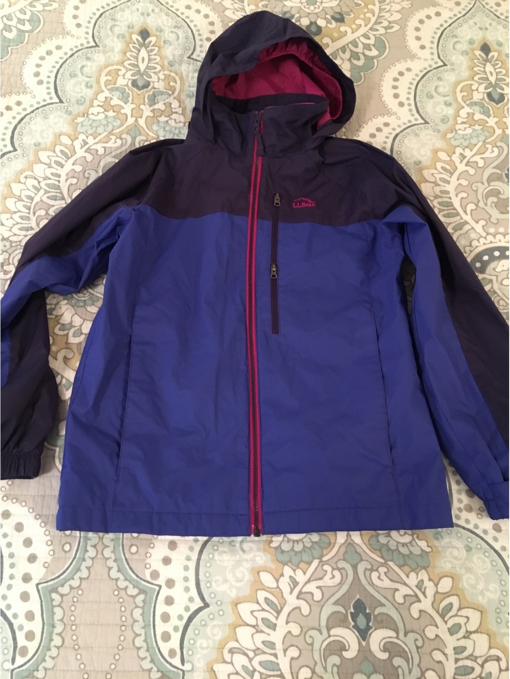 L.L.Bean Kids Waterproof Hooded Jacket Size M 10-12